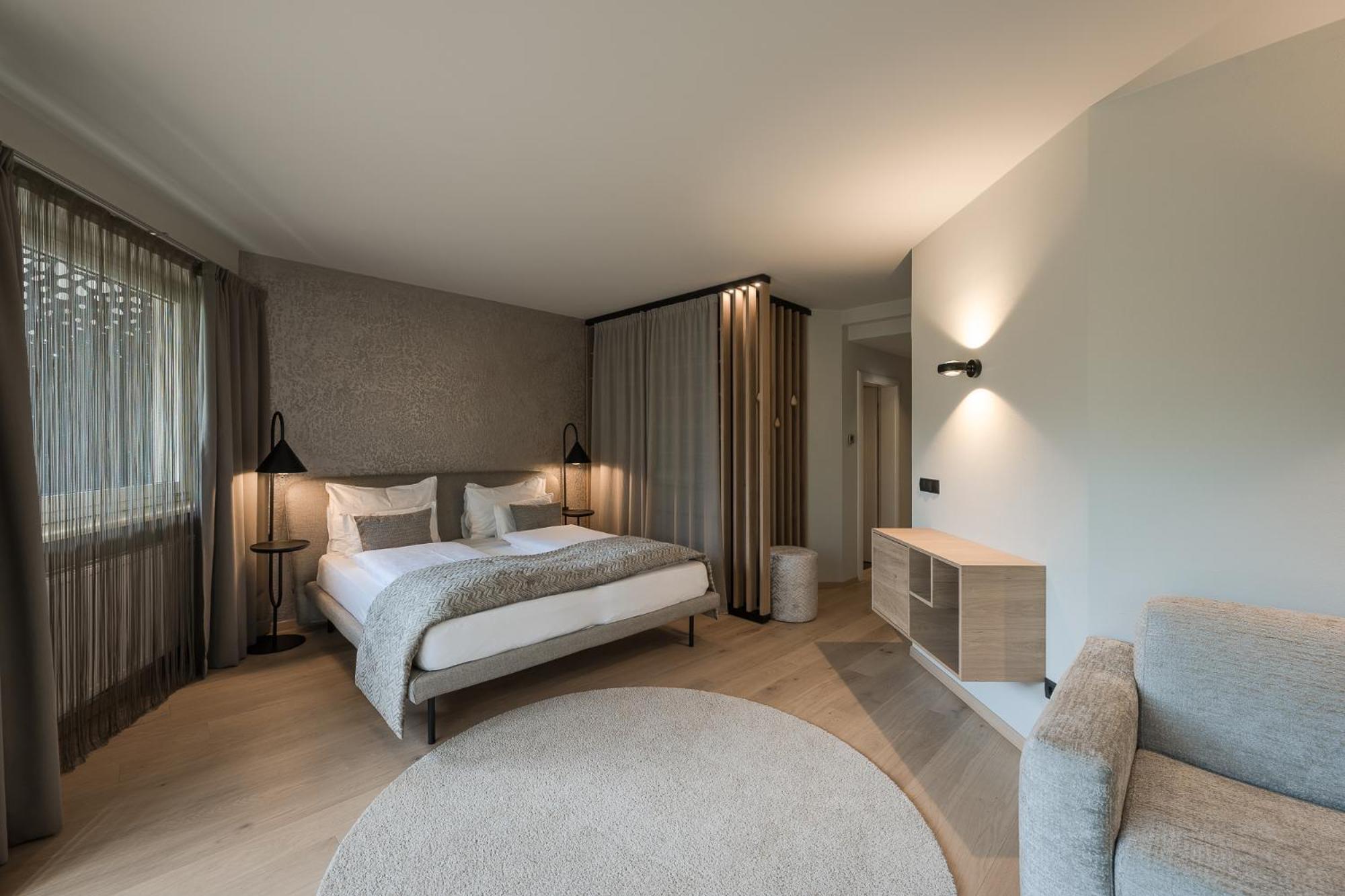 Dorner Hotel 4*